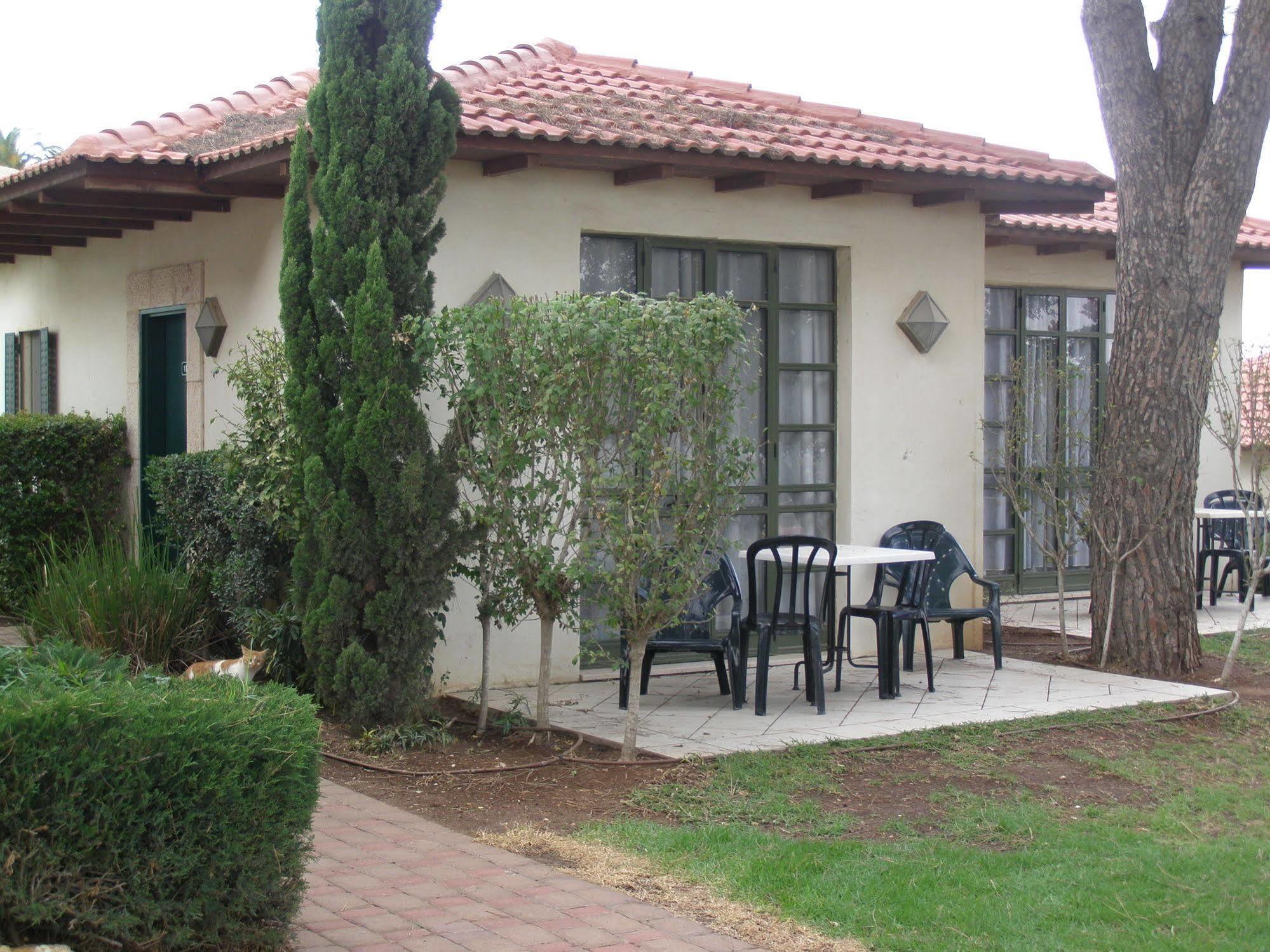 Shoresh Green Hills Family Suites Hotel Luaran gambar