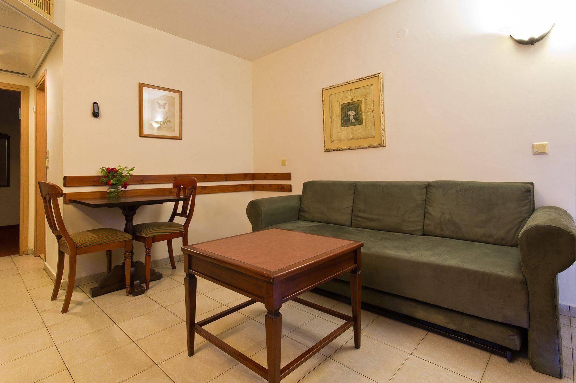 Shoresh Green Hills Family Suites Hotel Luaran gambar